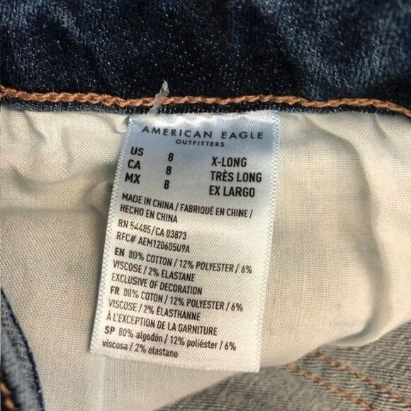 American Eagle Women's Distressed Blue Raw Hem Next Level Stretch Hi-Rise Jeggin - Picture 4 of 4